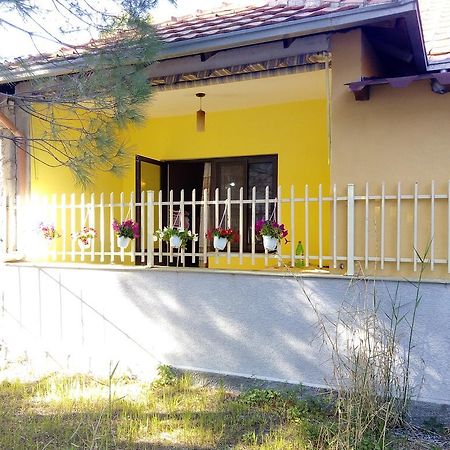 Klea Rooms Velipoje Exterior photo