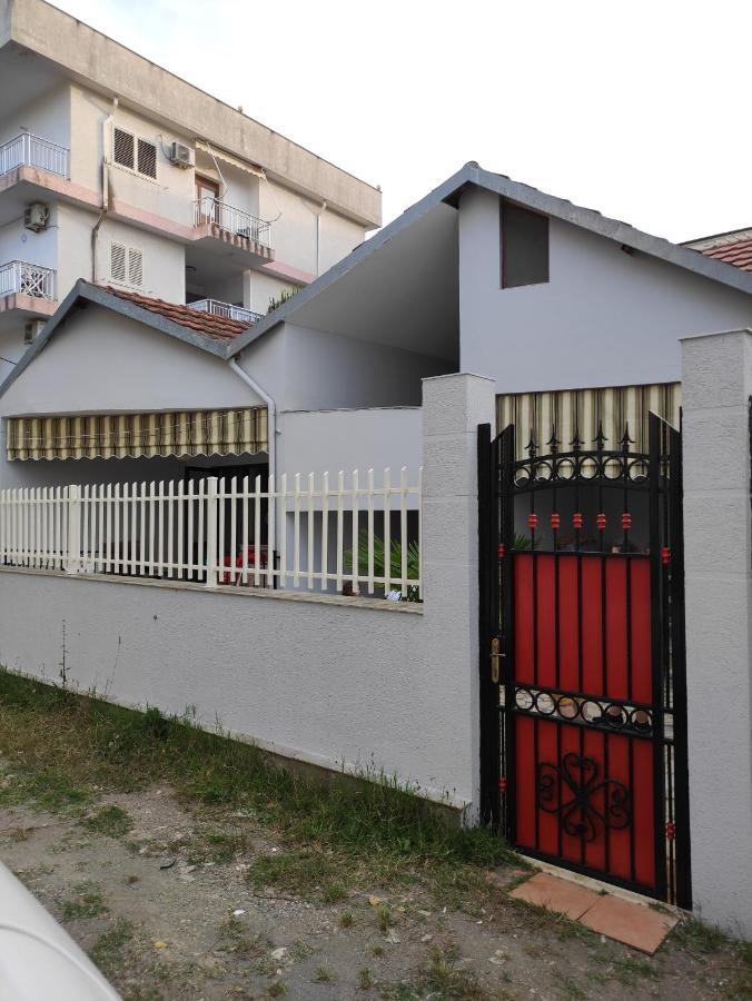 Klea Rooms Velipoje Exterior photo